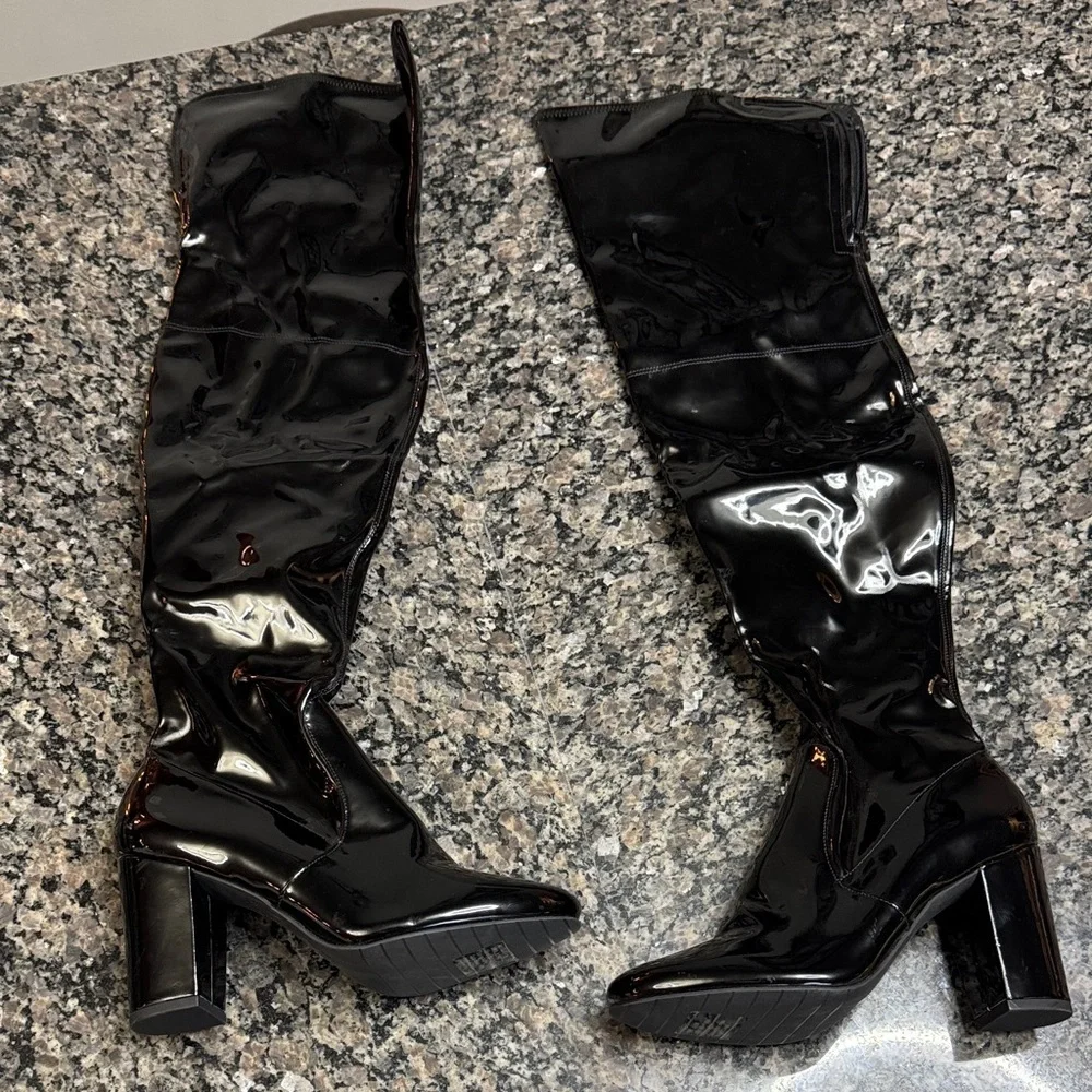 Kenneth Cole Glossy Black Over the Knee thigh high block heel Boots NWOT 8.5
